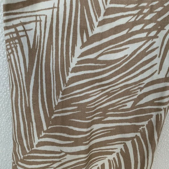 Talbots Women Crop Size 8 White Beige Leaf Print P - Picture 3 of 9